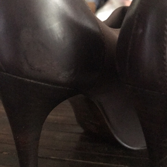 🚨B2G1 DONALD J PLINER Brown Ankle Bootie Heels - Picture 7 of 12